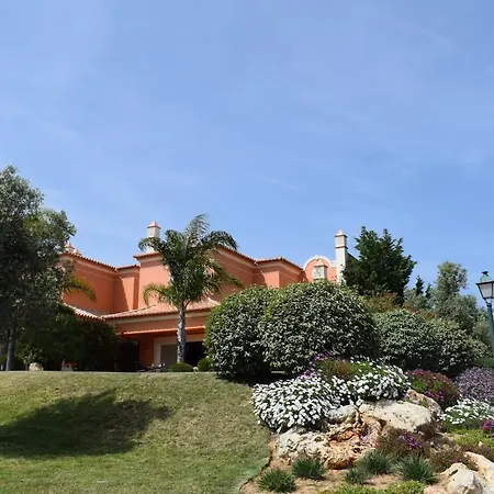 Вилла Carvoeiro Golf Эштомбар