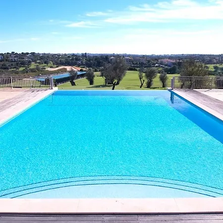 Carvoeiro Golf * Эштомбар