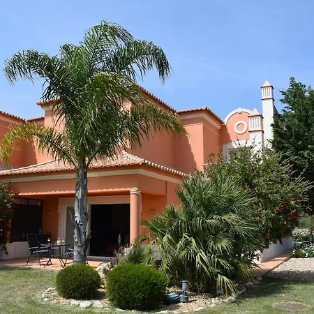 Carvoeiro Golf * Estômbar